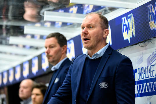 HV71s tränare Johan Lindbom