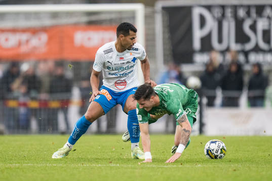Värnamos Wenderson Oliveira do Nascimento och Hammarbys