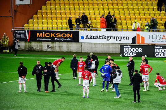 Degerfors spelare deppar