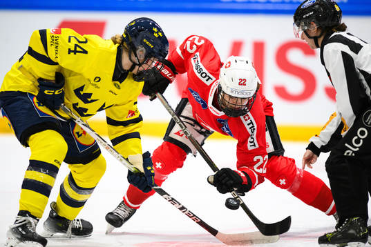 Ebba Hedqvist of Sweden and Sinja Leemann of Switzerland