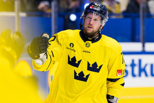 Tim Heed of Sweden celebrates