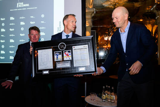 Nicklas Lidström and Mats Sundin