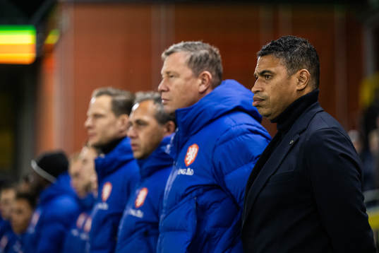 Head coach Michael Reiziger of Netherlands