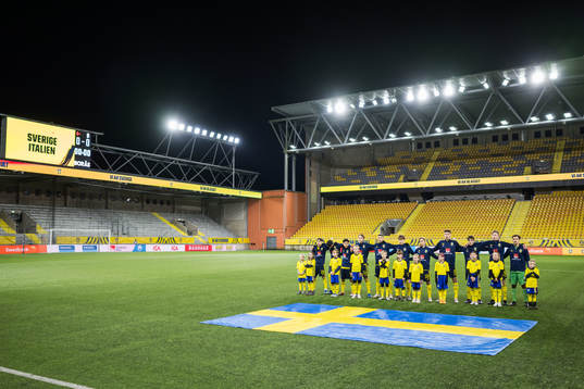 Sveriges spelare vid line-up