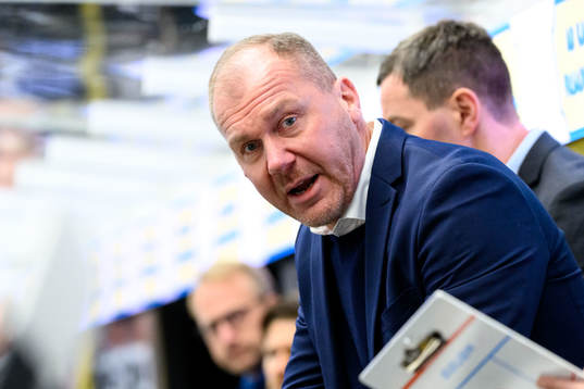 HV71s tränare Johan Lindbom