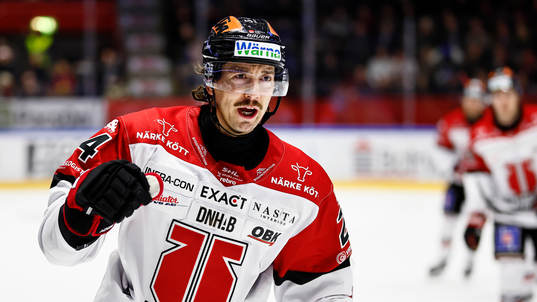 Örebros Hannes Björninen jublar