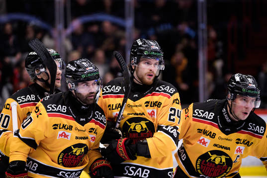 Luleås Marcus Hardegård jublar
