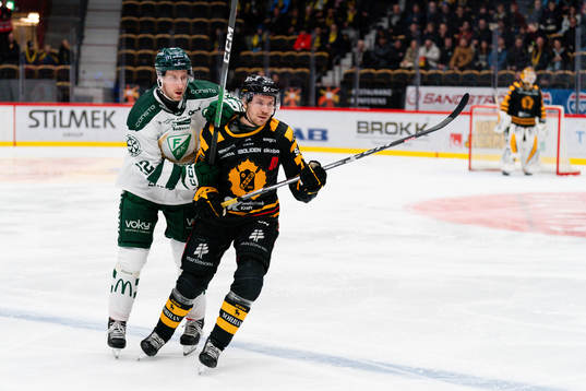 Färjestads Per Åslund och Skellefteås Pär Lindholm