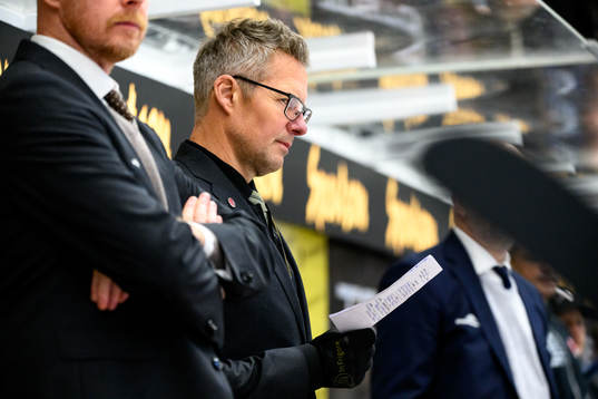 Örebros tränare Johan Hedberg