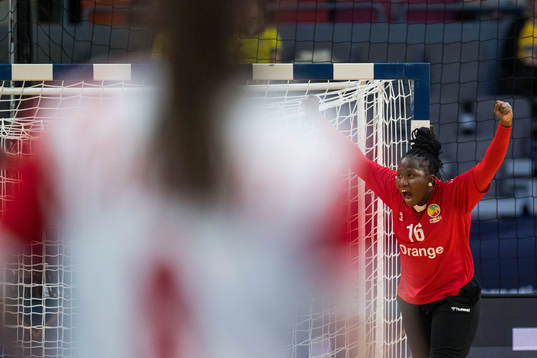 Goalkeeper Justicia Toubissa Elbeco of Senegal celebrates