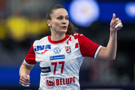Valentina Blazevic of Croatia celebrates