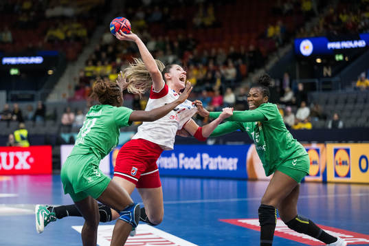 Camila Micijevic of Croatia and Ramatou Hawa Ndiaye of