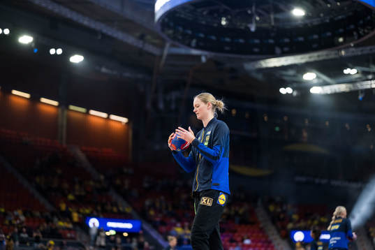Goalkeeper Johanna Bundsen