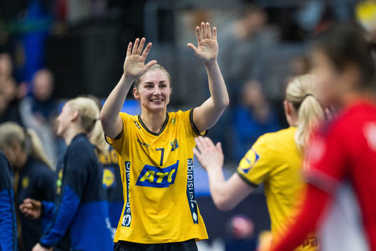 Linn Blohm of Sweden celebrates