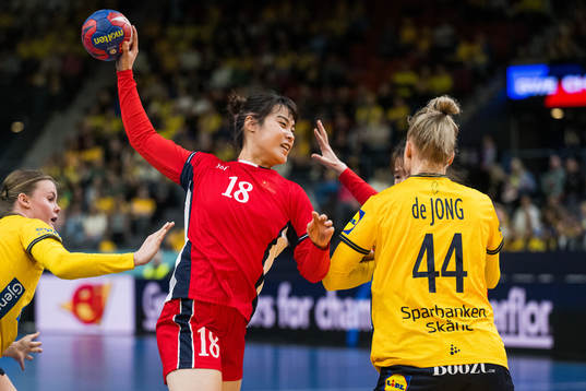 Nana Wei of China