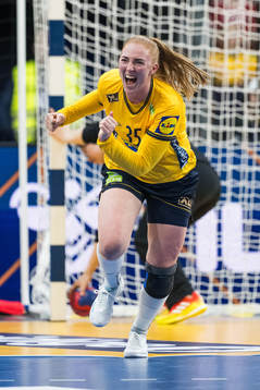 Sofia Hvenfelt of Sweden celebrates
