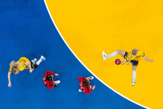 Nina Dano and Nina Koppang of Sweden
