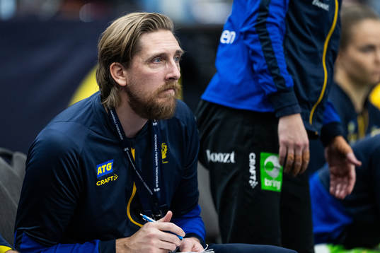 Goalkeeper coach Thomas Forsberg of Sweden