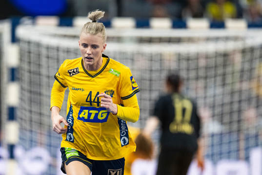 Daniela De Jong of Sweden