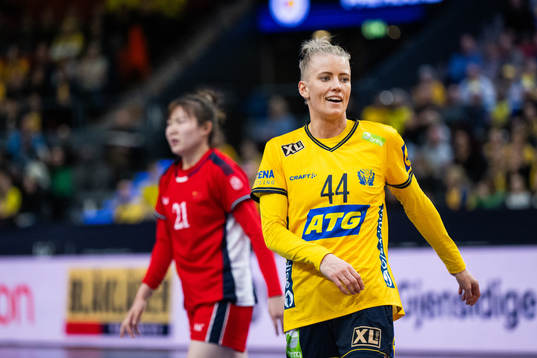 Daniela De Jong of Sweden