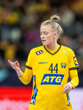 Daniela De Jong of Sweden