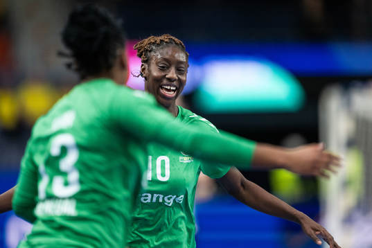 Aminata Cissokho of Senegal celebrates
