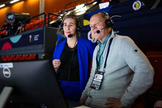 Commentators Annika Wiel Hvannberg and Per Kahl of Swedish