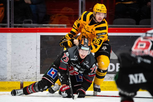 Örebros Oliver Eklind och Skellefteås Simon Robertsson