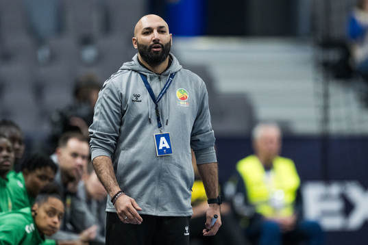 Head coach Yacine Messaoudi of Senegal