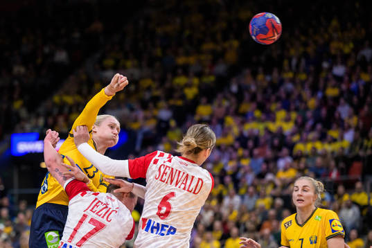 Emma Lindqvist of Sweden