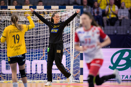 Goalkeeper Evelina Eriksson of Sweden celebrating