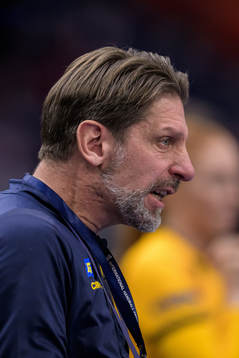 Head coach Tomas Axnér of Sweden