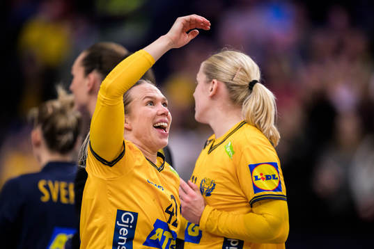 Jenny Carlson of Sweden celebrating