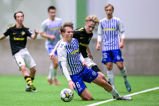 Odenses Vitus Friis och AIKs Elias Ekström