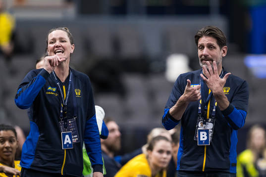 Assistant coach Johanna Wiberg and Head coach Tomas Axnér
