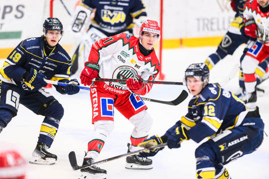 HV71s Henrik Borgström och Frölundas Jere Innala