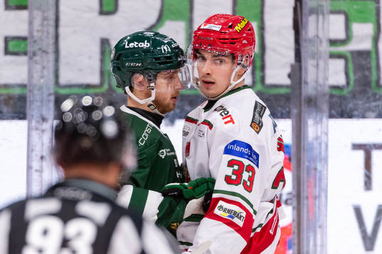 Färjestads Marcus Westfält och MoDos Kristians Rubins