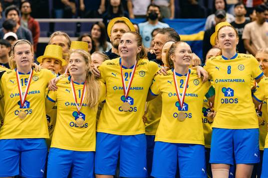 På denna handoutbild från internationella