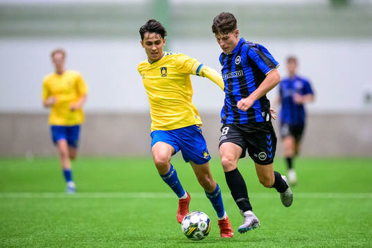 Bröndbys Danial Riaz och Odenses Magnus Andersen