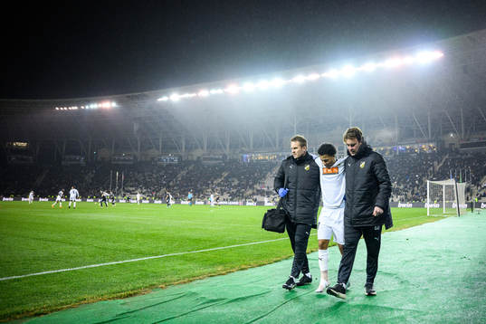 Momodou Lamin Sonko of Häcken receives medical treatment