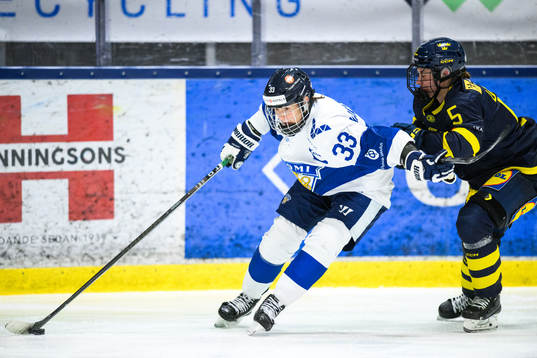 Finlands Michelle Karvinen och Sveriges Nathalie Lidman