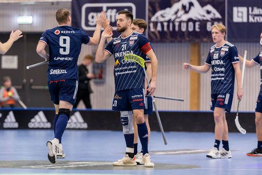 Växjös Victor Hansson jublar