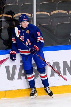 Drew Fortescue of USA celebrates