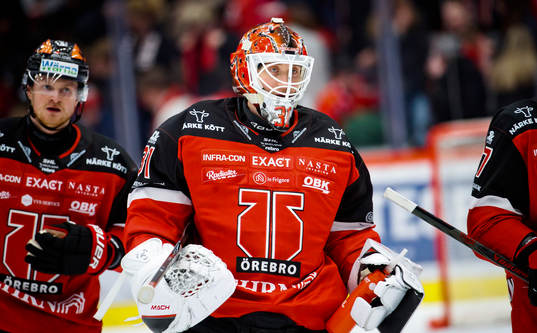 Örebros målvakt Jonas Arntzen deppar