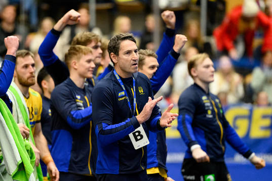 Head coach Glenn Solberg of Sweden celebrates