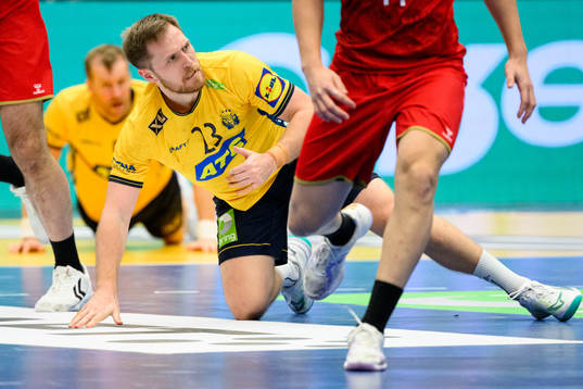 Albin Lagergren of Sweden in pain