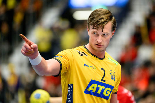 Jonathan Carlsbogård of Sweden