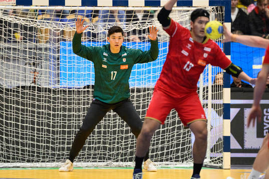 Goalkeeper Motoki Sakai of Japan