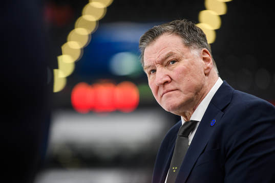 Team manager Hasse Edlund of Sweden