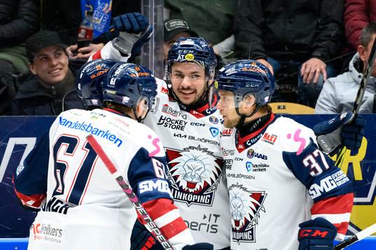 Linköpings Ty Rattie jublar